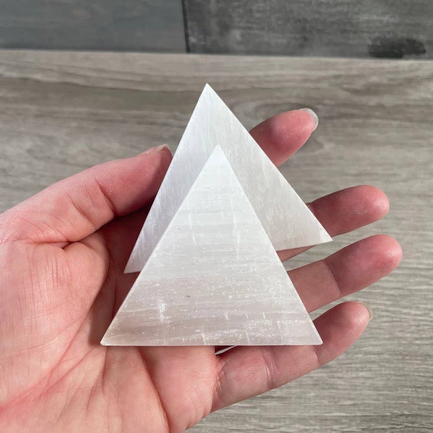 Selenite Charging Plates for Crystals – Polished Energy Cleansing Slabs